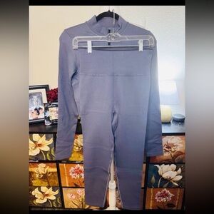 Calvin Klein NWT Women Size Large 2 Piece Athletic Fitted Pants and Jacket Set